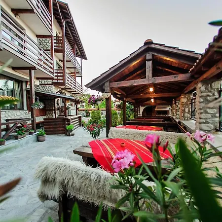 Dumanov Hotel 3*