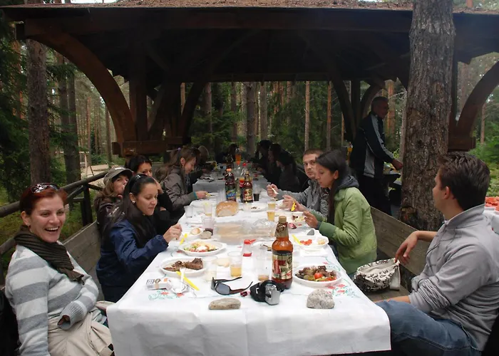 думанов Хотел